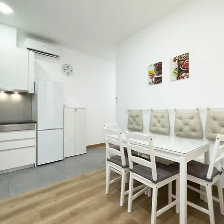 4 Zona Centro Apartment Barcelona